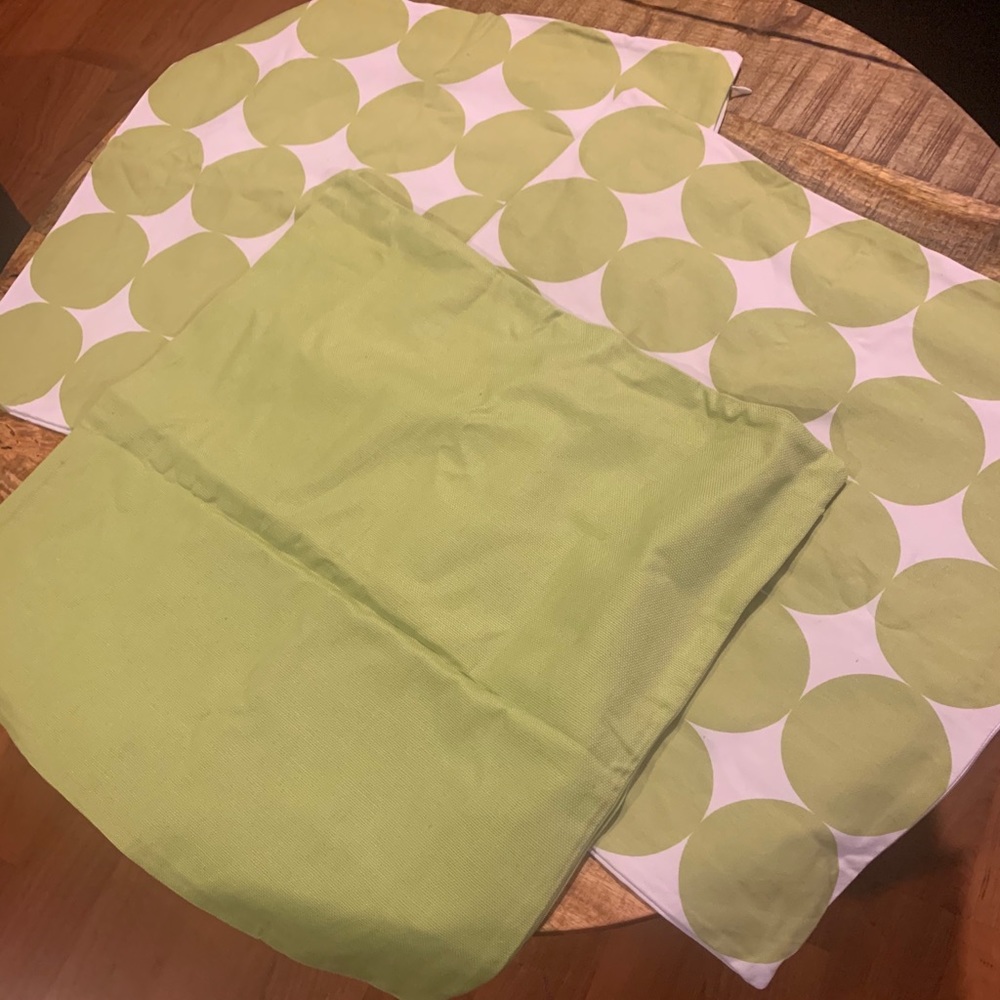 Toss pillow covers